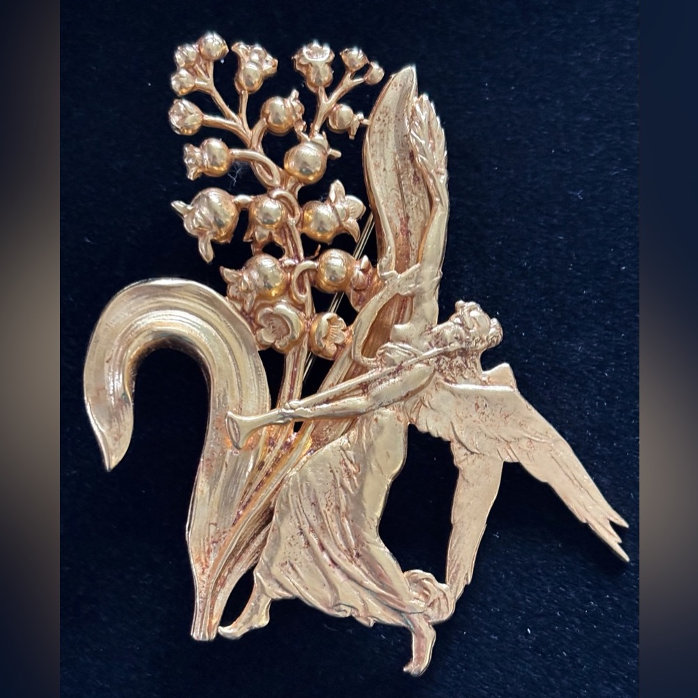 Vintage Kirk’s Folly Fairy Pin